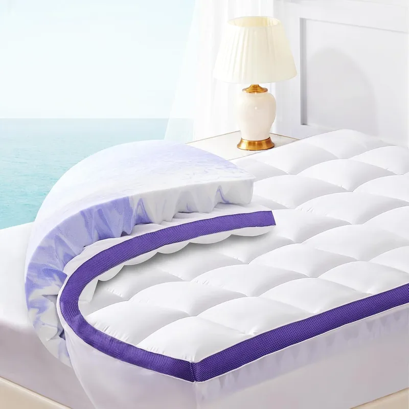 ChiXpace Dual Layer 4 Inch Memory Foam Mattress Topper Queen